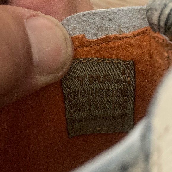 TMA EYES cream and black ankle boots - Picture 5 of 7